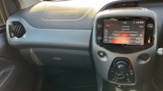 Toyota Aygo X 1.0 VVT-i Edge 5dr Petrol Hatchback